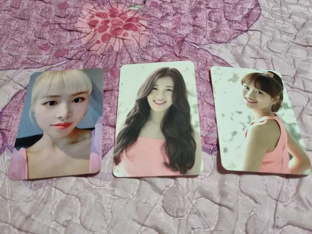 April photocard is selling