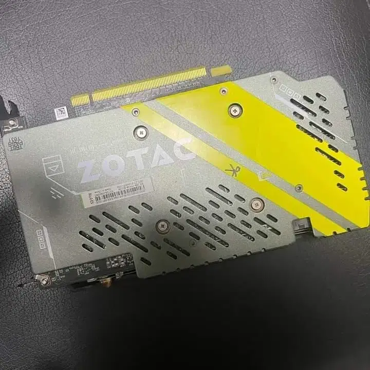 Zotac GeForce 1060 Vram 6gb 판매합니다