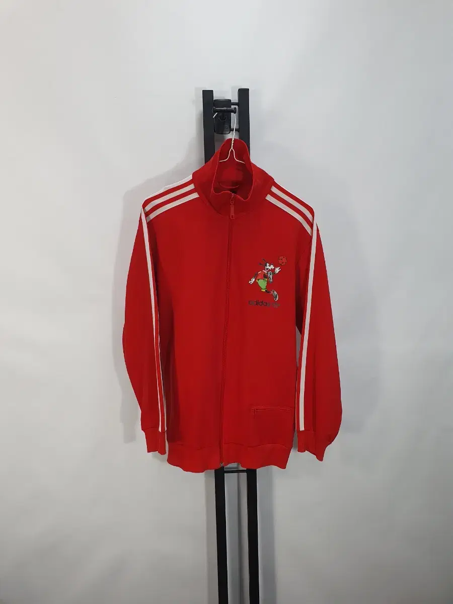 Adidas Jersey Disney Goofy Track Top Red Red 100