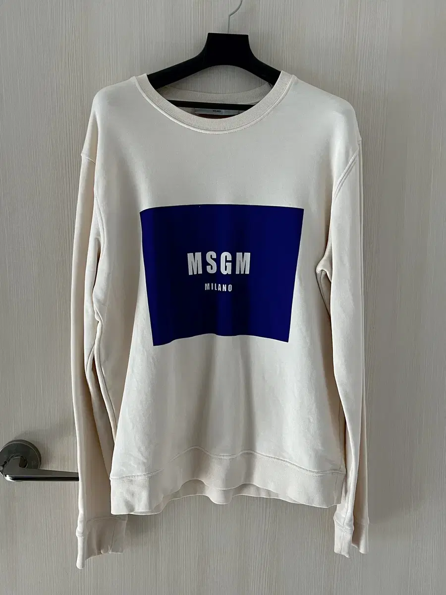 msgm 티셔츠 M 판매합니다~!