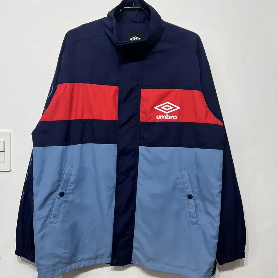 엄브로 UMBRO 바람막이 집업자켓 90