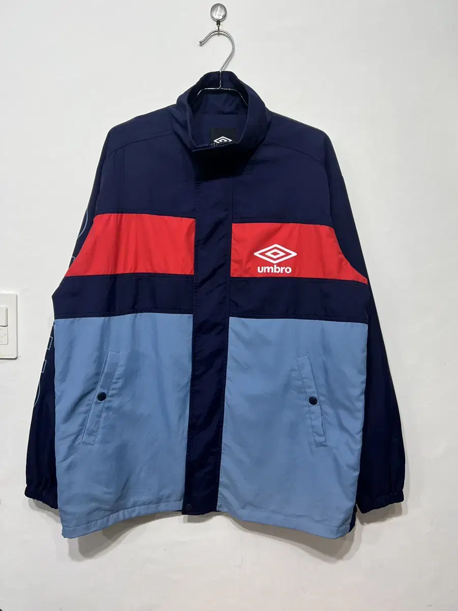 엄브로 UMBRO 바람막이 집업자켓 90