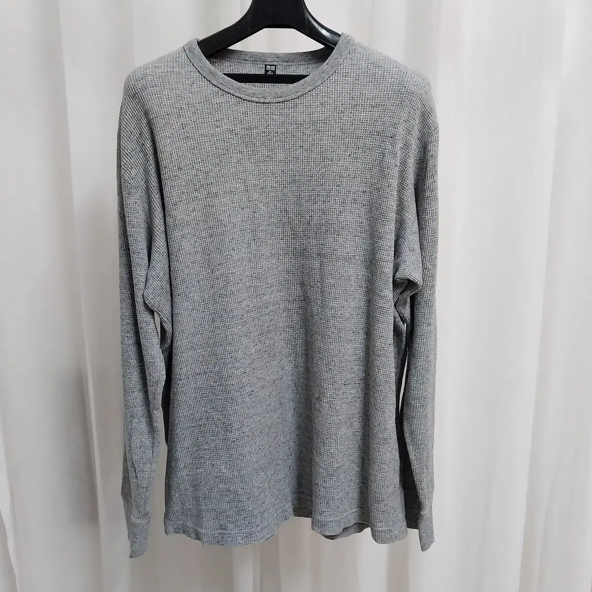 Uniqlo Genuine Round T-shirt 105 size C7552