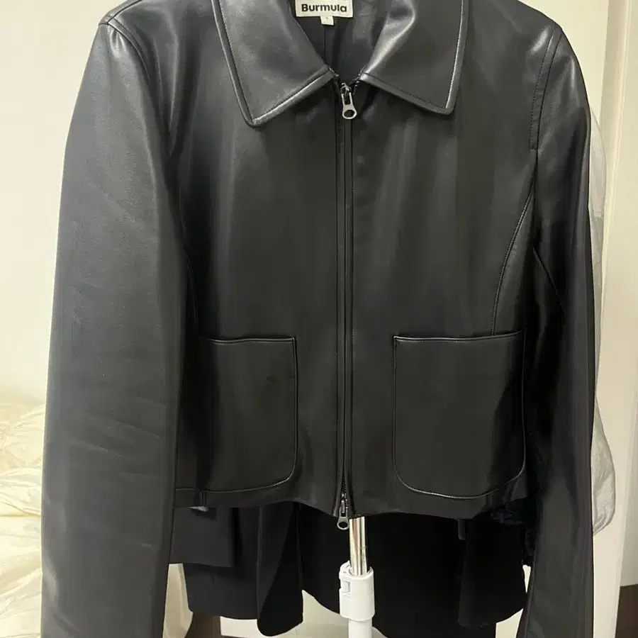 Burmula 버뮬라 LEATHER SINGLE JACKET