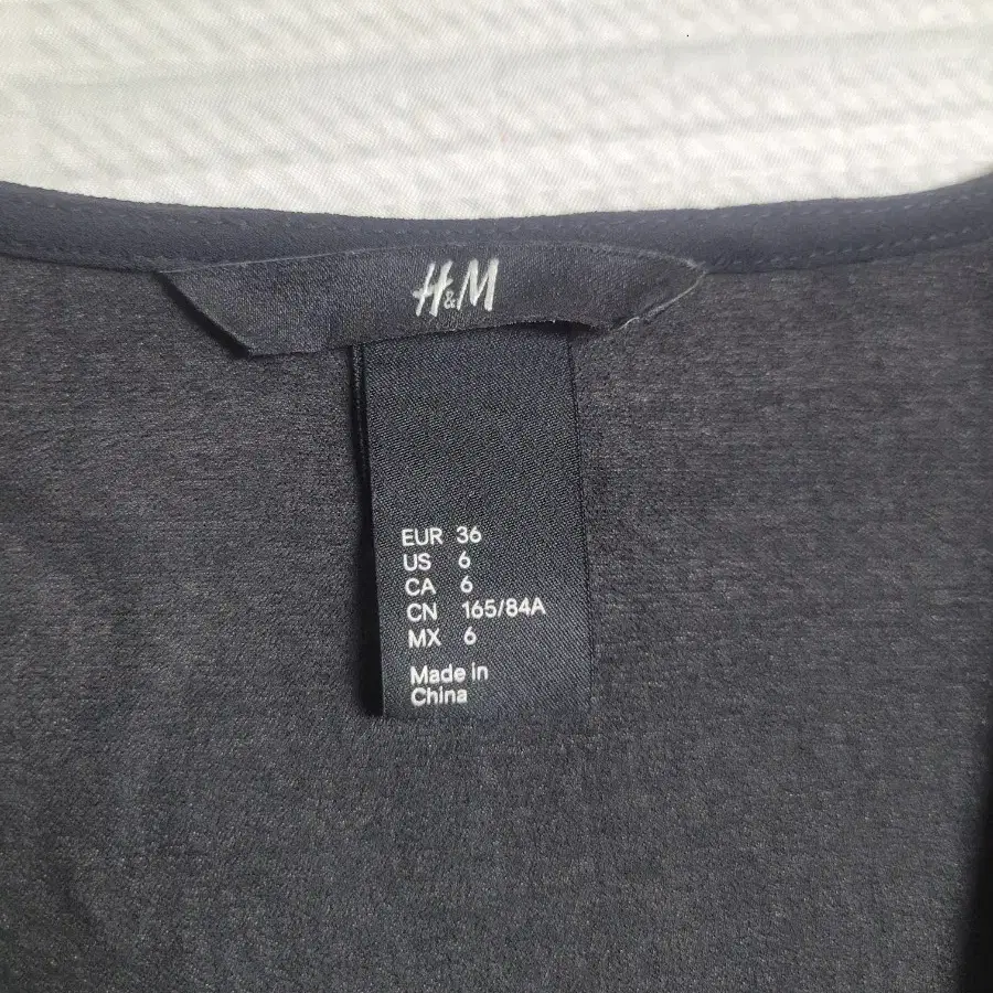 H&M 검정 블라우스 브라우스 판매