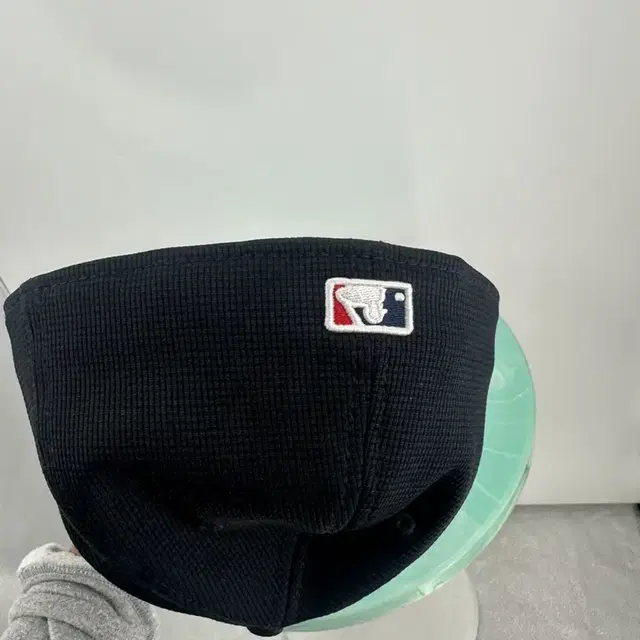 [무료배송] 미사용 뉴에라 59FIFTY 7 1/2 (59.6cm)