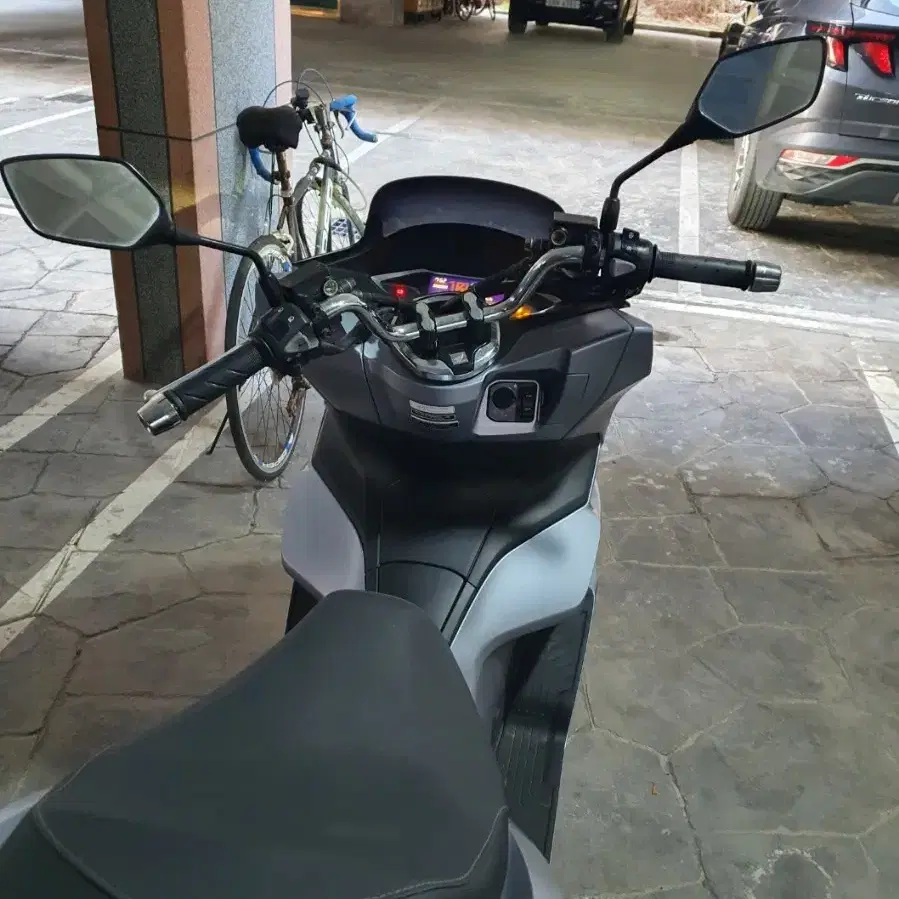 혼다 pcx125 스쿠터