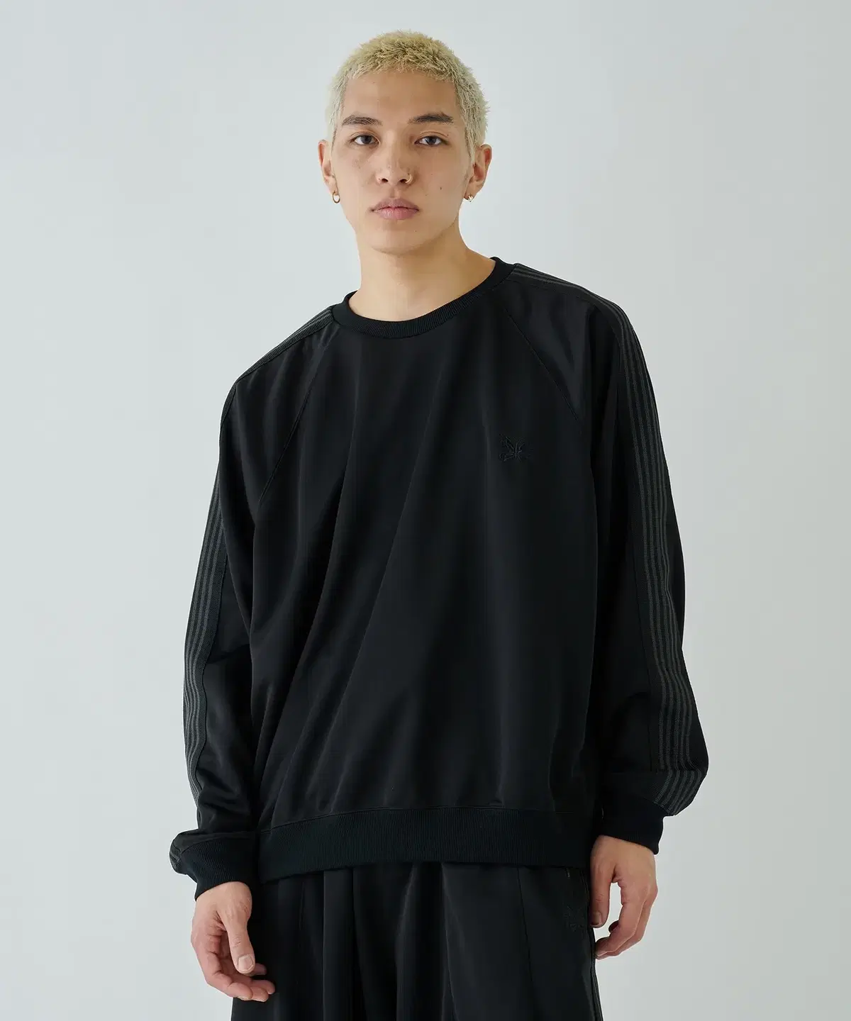 [Overseas] Needles X Studios Track L/S Crew Neck Man-to-Man 24SS