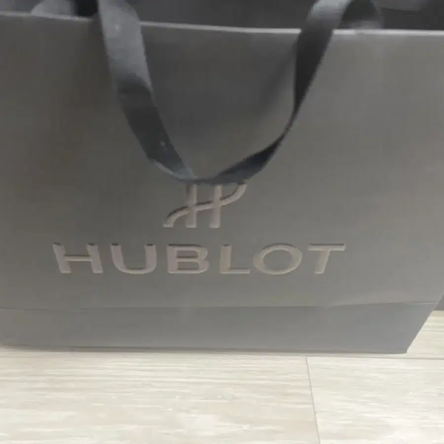 위블로 hublot 클래식퓨전 티타늄 레이싱그레이 42mm 팝니다