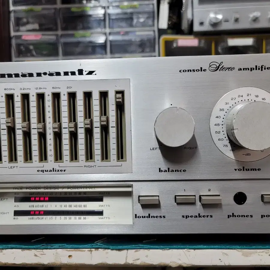 marantz PM700 앰프