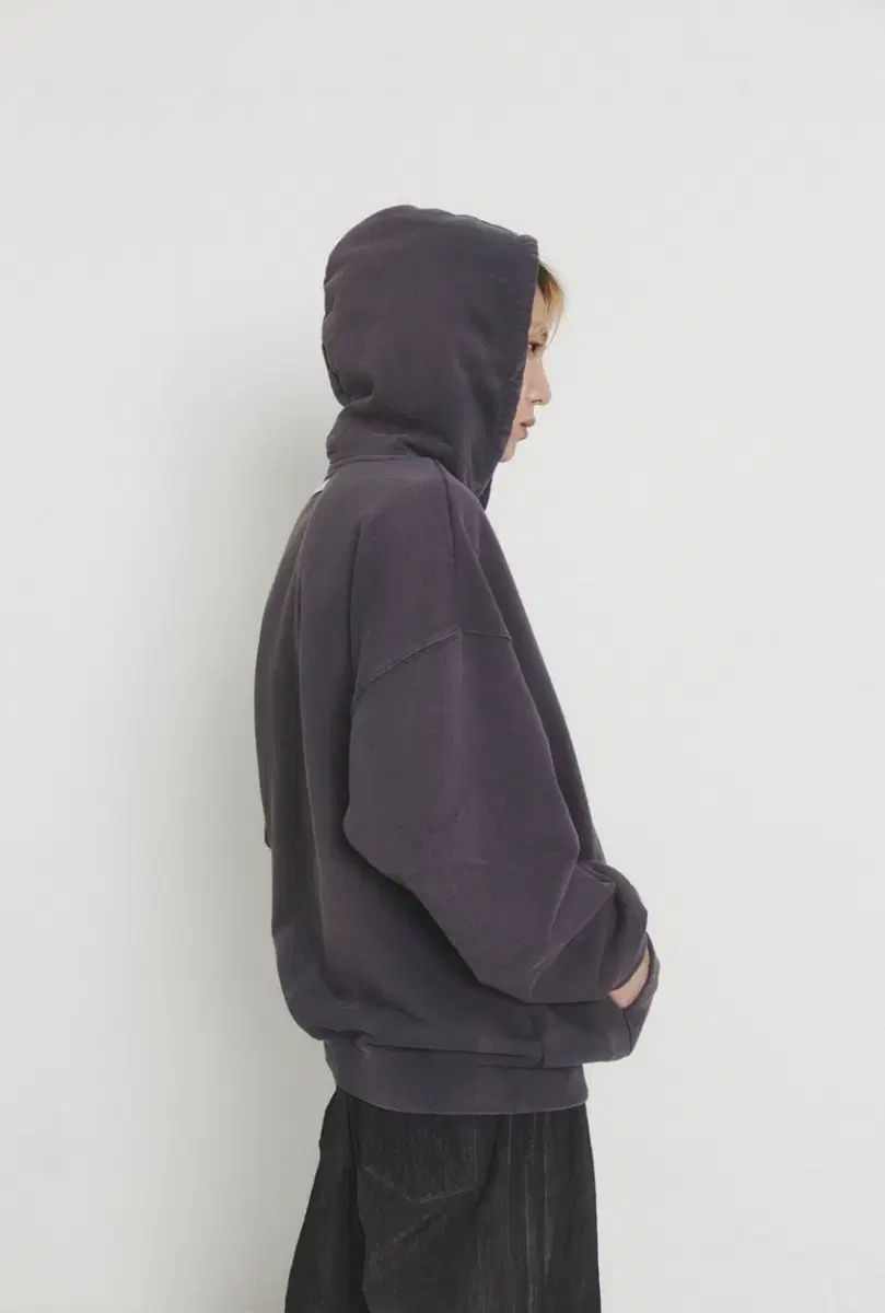 [Quick sale] Zuu Homme Reversible Dying Stella Pullover Hoodie (Inkwell)