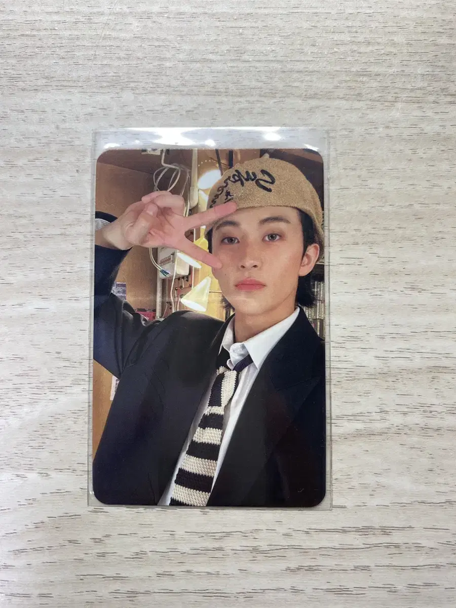 ISTJ Extraverted mark photocard nct dream WTS