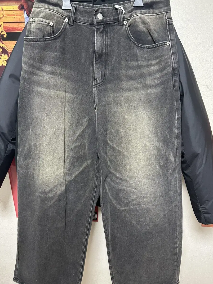 VivaStudio Dirty Wash Wide Denim XL