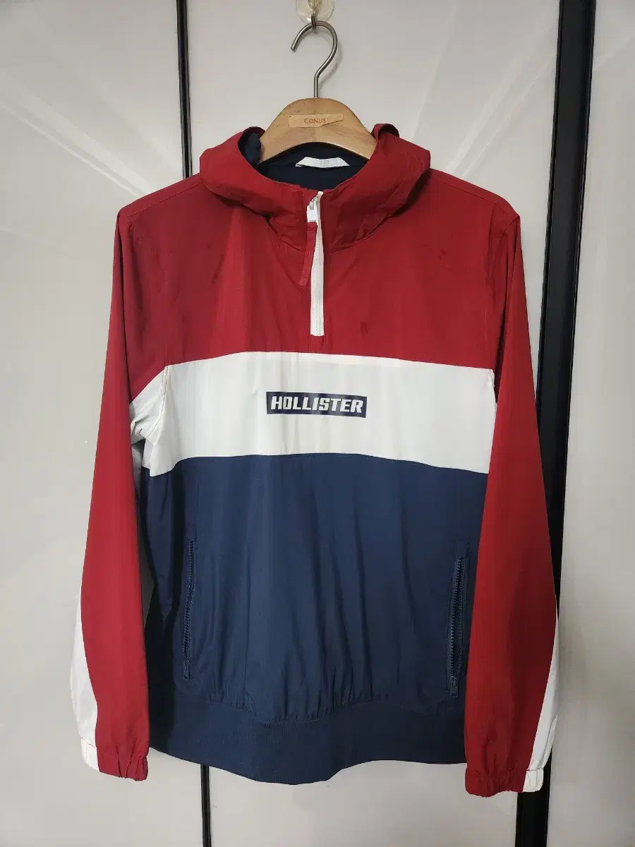 Hollister Anorak Household (95-100)