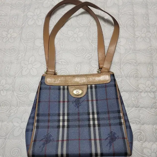 버버리 가죽가방. BURBERRY BAG