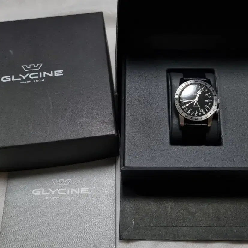 [GLYCINE] 글라이신 에어맨 No.1 GMT 한정판 시계