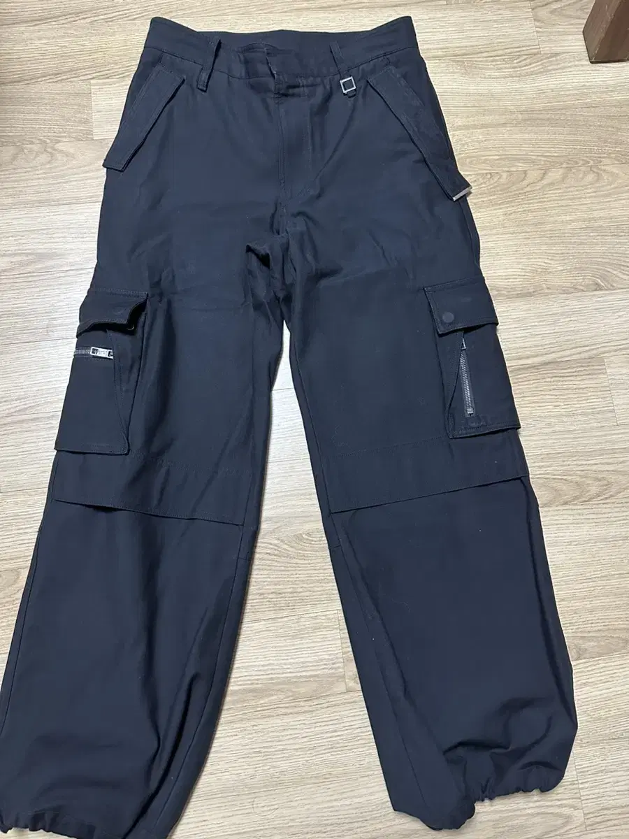 (46) Wooyoungmi 22FW Wide Cargo Pants Black