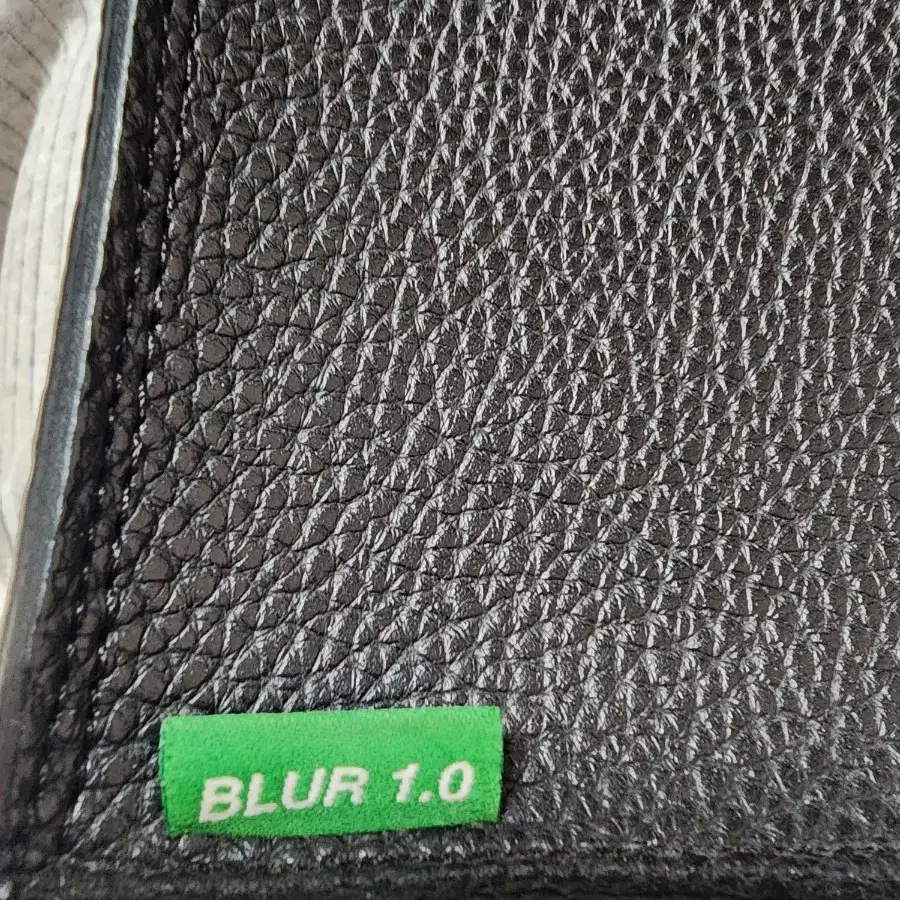 BLUR1.0 크로스백