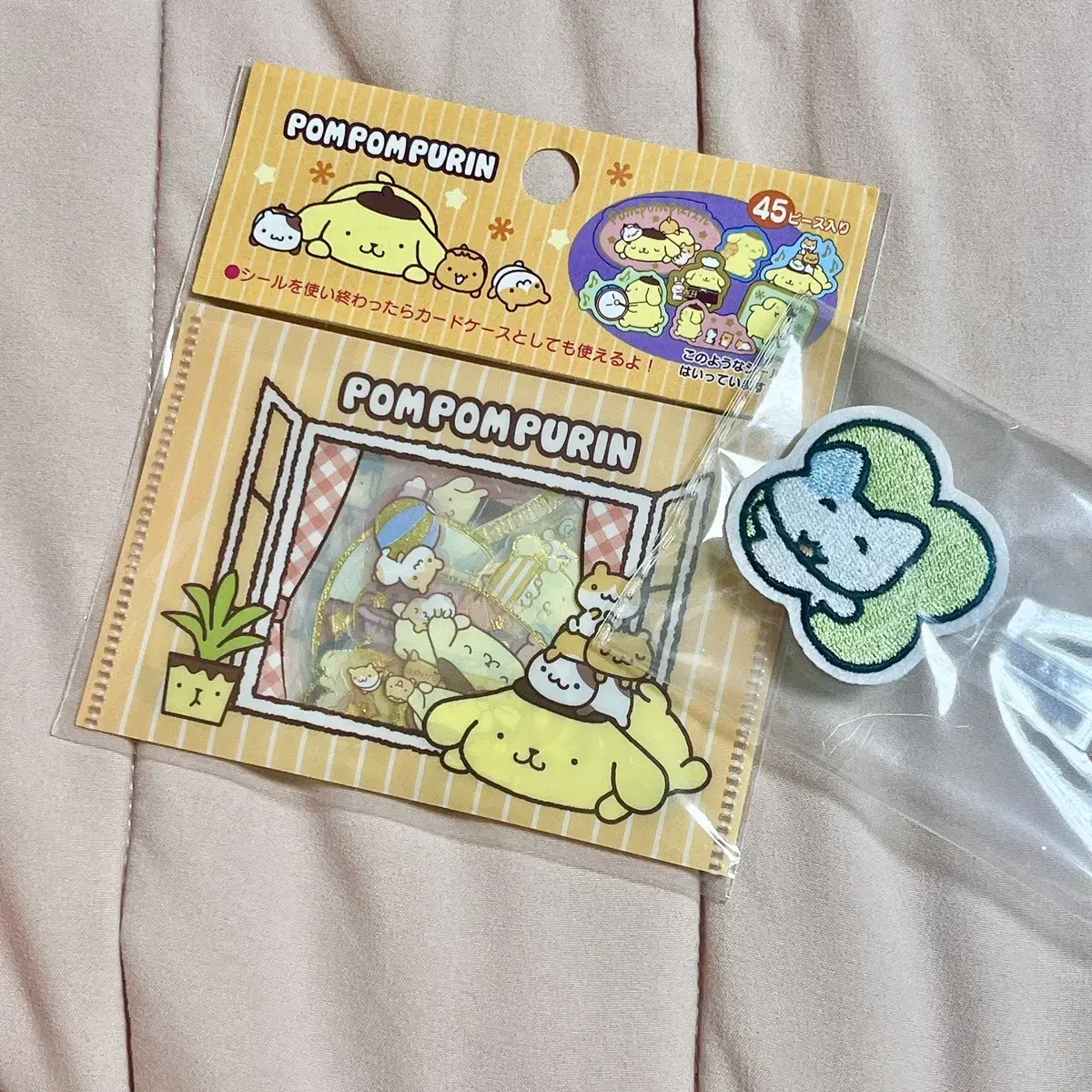 Tumblebuck Wooey doll Friends Cat Waffen Badge + Pompompurin Keum sticker Set