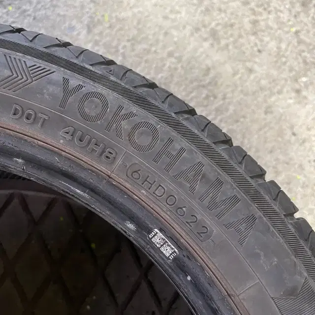 요코하마(225/45R17)