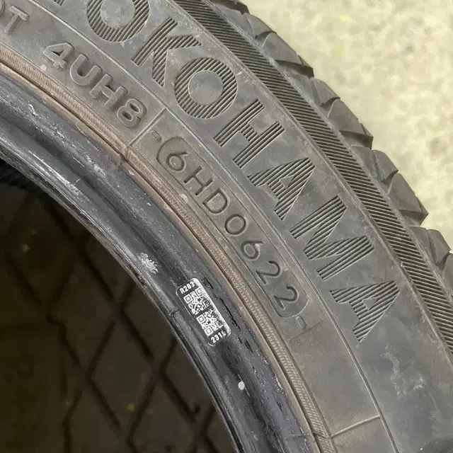 요코하마(225/45R17)