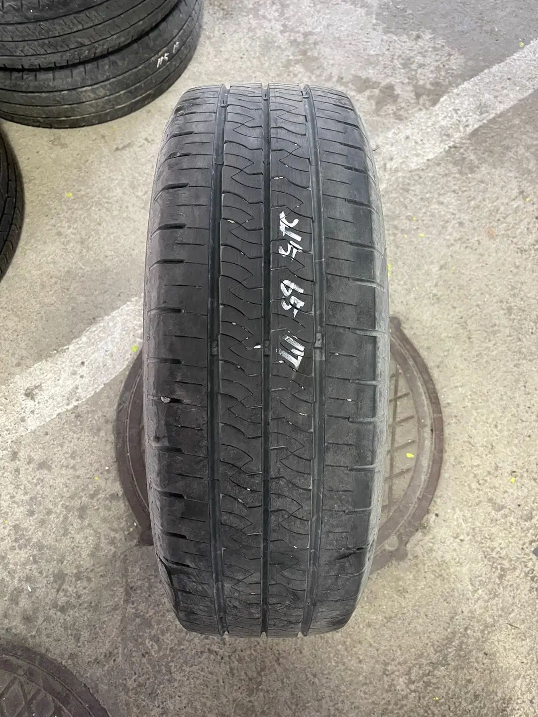 금호타이어(215/65R17)