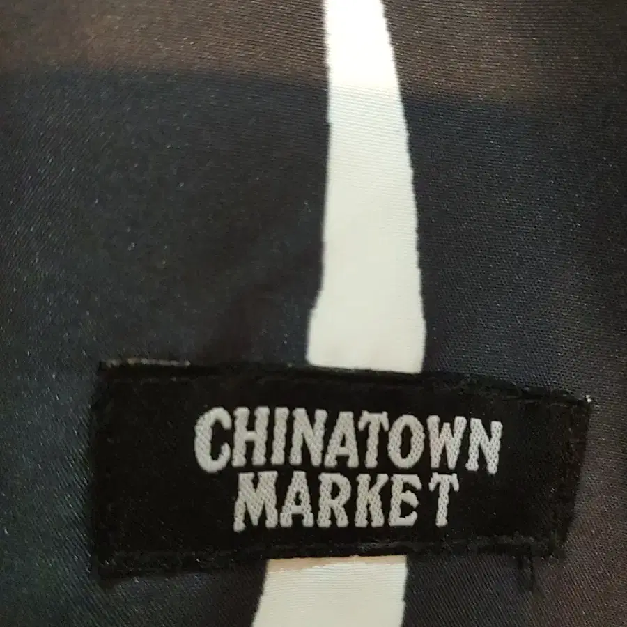 CHINATOWN MARKET 로이 리히텐슈타인 희귀 바람막이 L