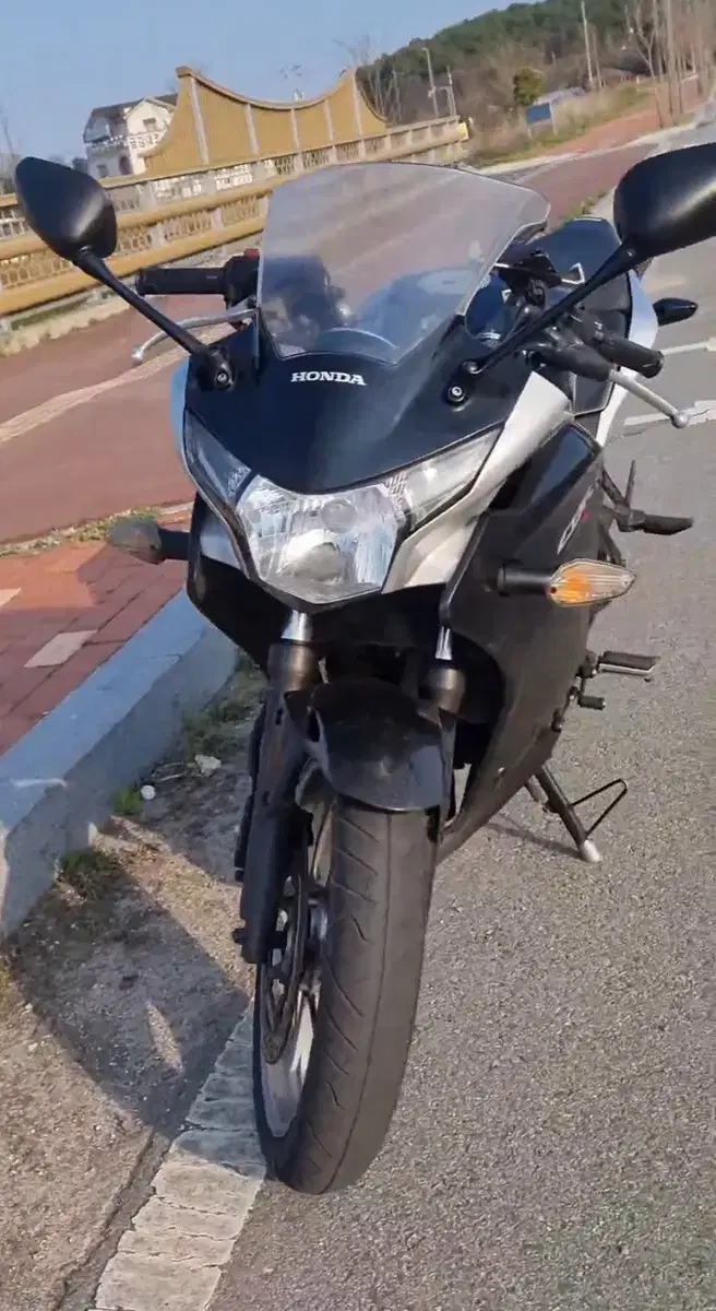 cbr250 11년식 판매합니다