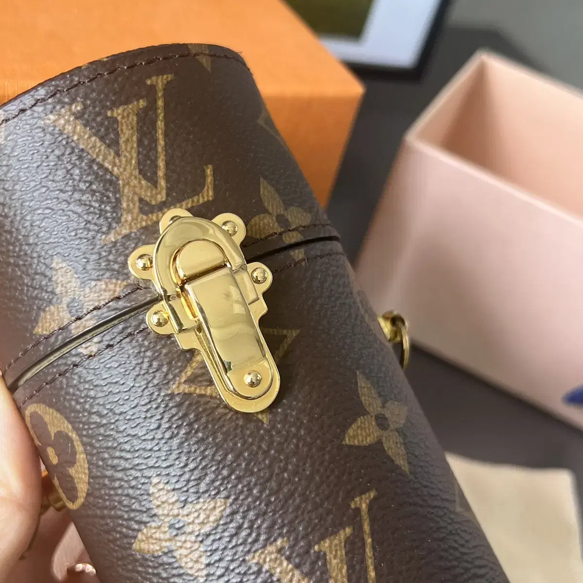 louis vuitton 루이비통 향수 케이스 가방