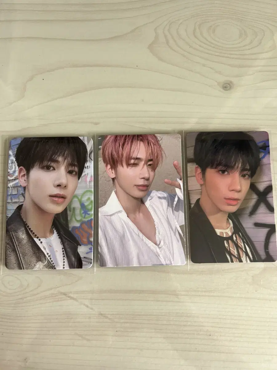 Taehyun Lee Photocard(Metz,Fairwall,Reality)