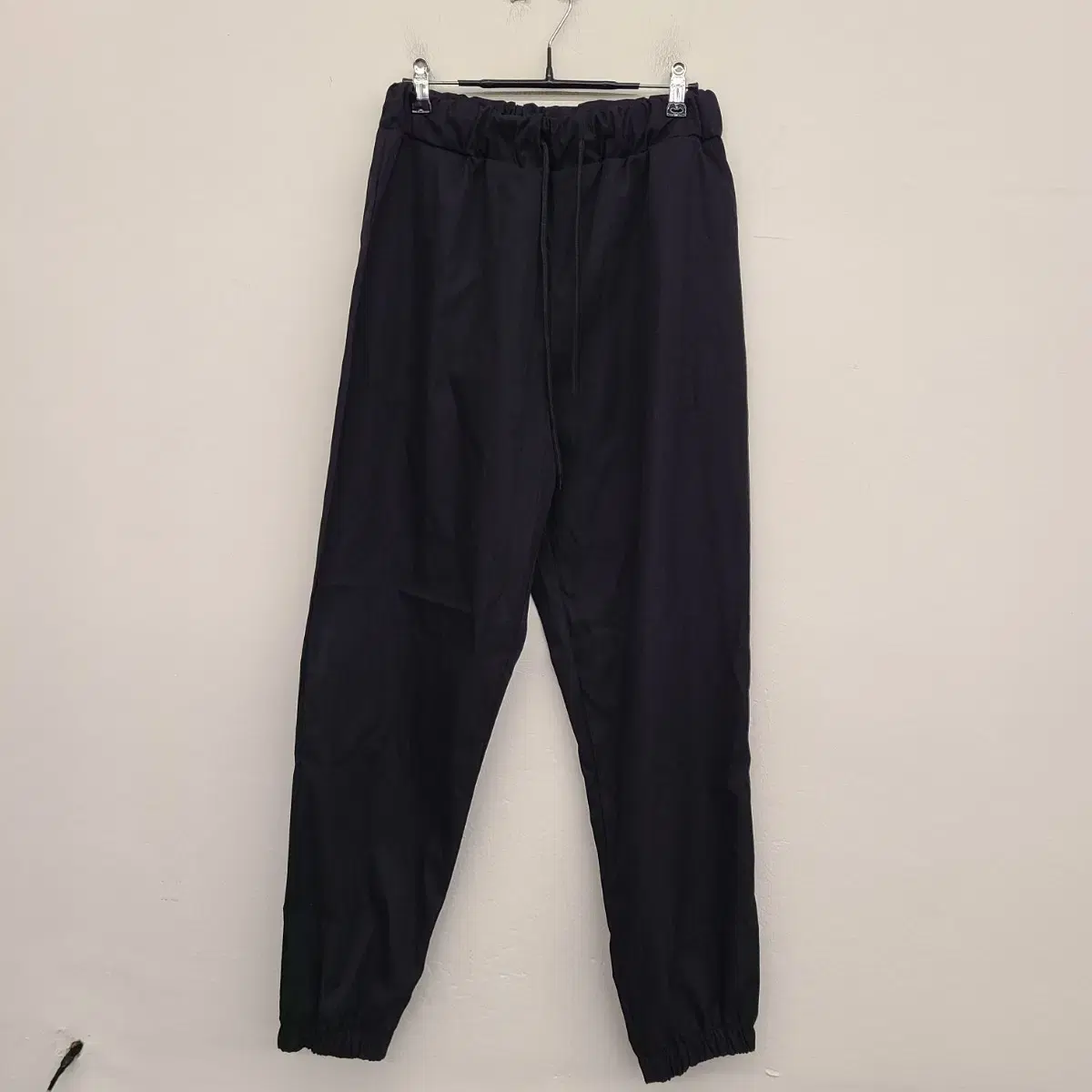 [SIZE 36] Bimono I'm selling a pair of banded jogger pants.