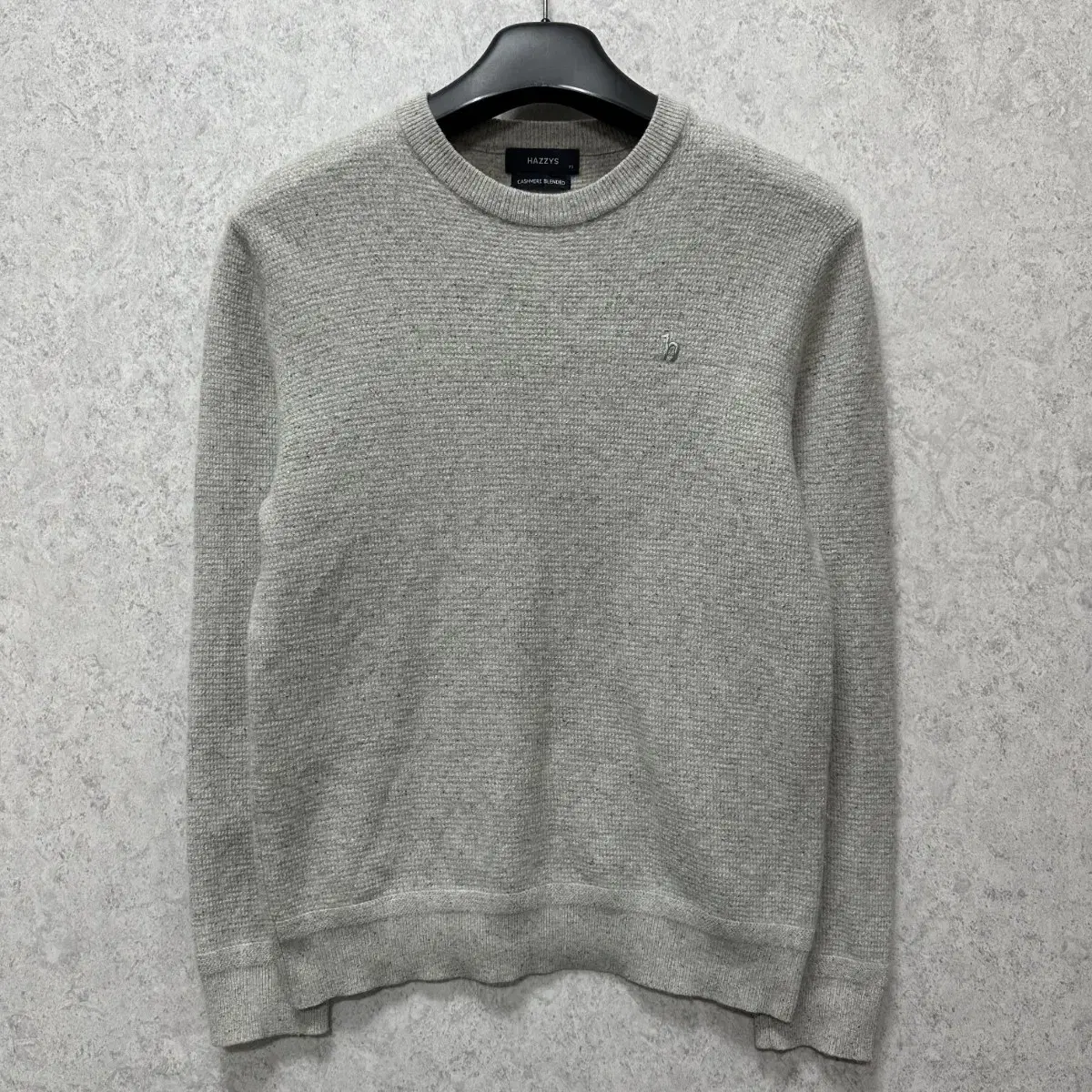 95 Hedges Namji Cashmere Knit