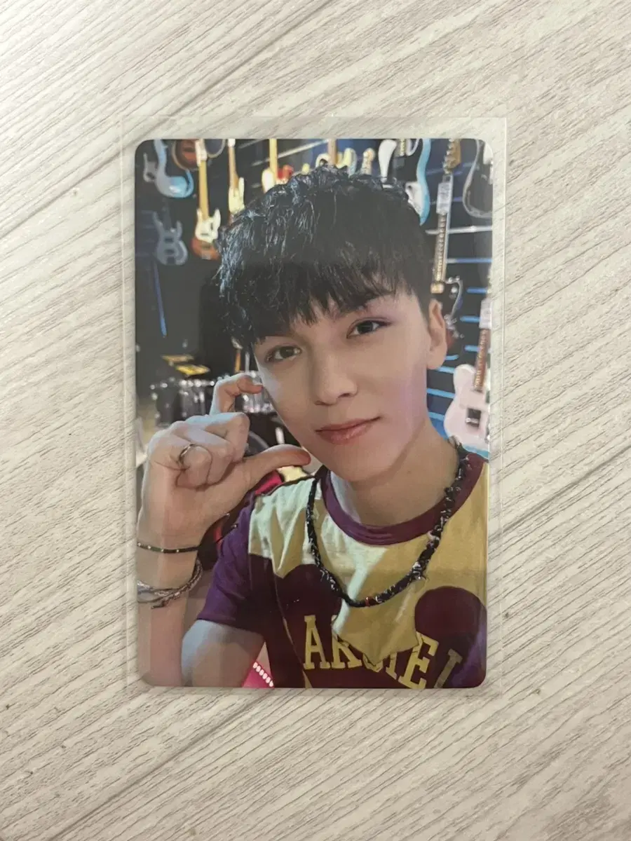 Steamed membrane price drop seventeen Heaven yizhiyu 6.0 vernon photocard Sell