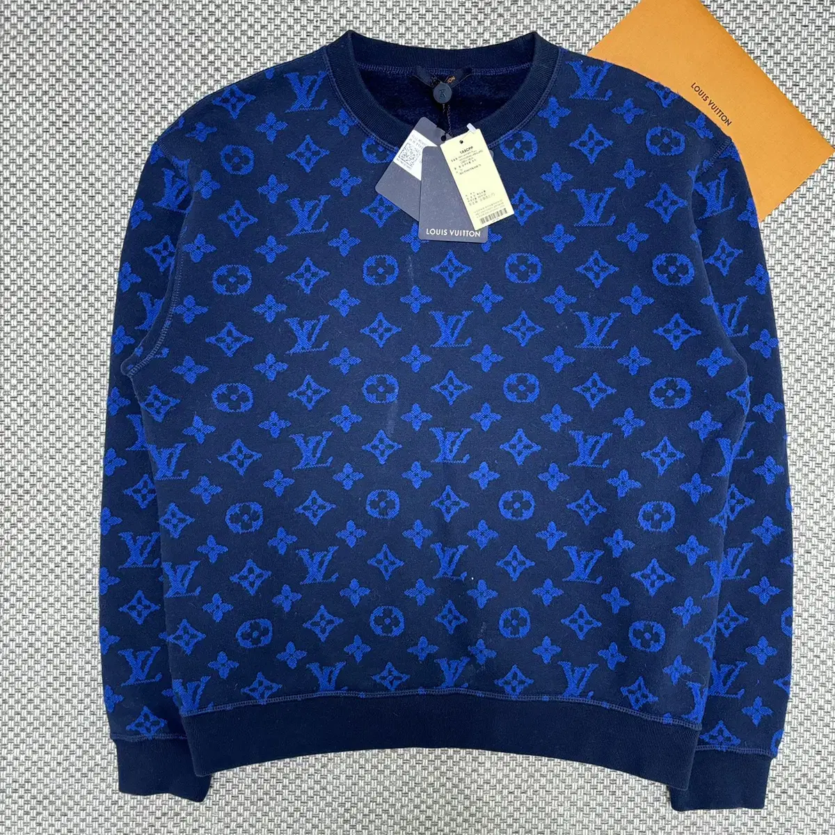 [M]Louis Vuitton Monogram Man to Man