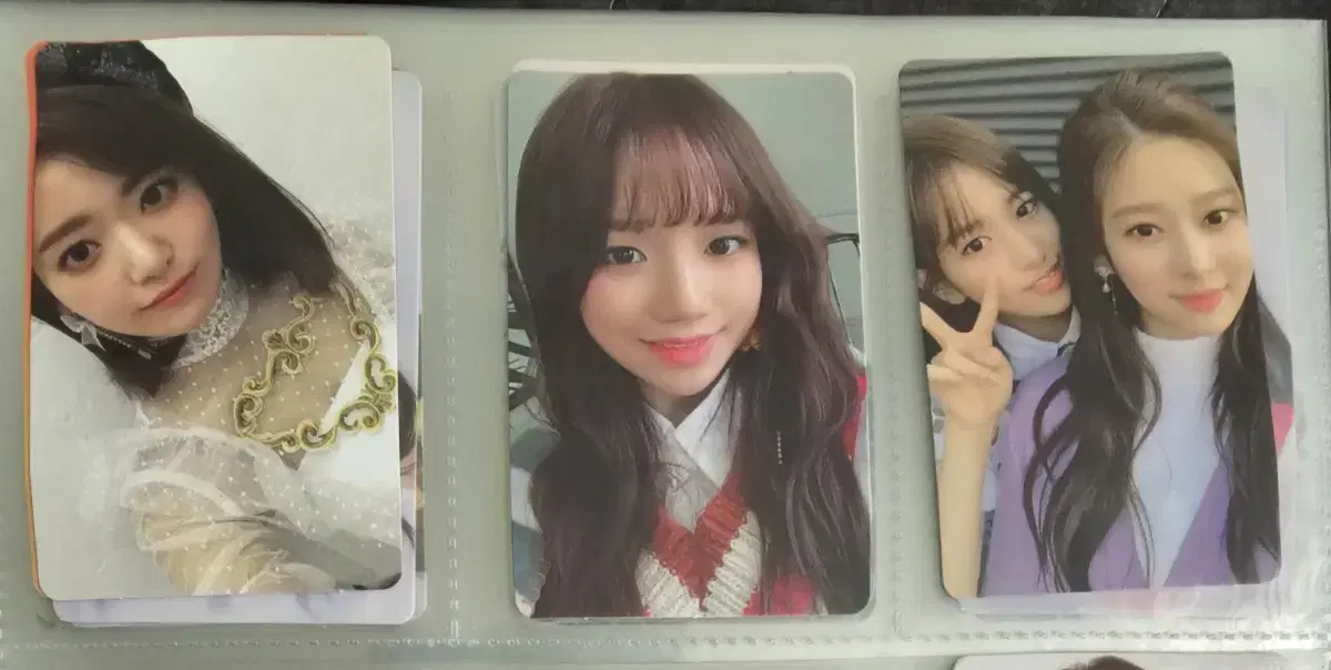 Transferring an IZ*ONE Photo Card