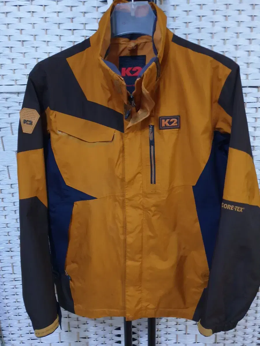 (2013) K2 K2 Outdoor Gore-Tex Mountaineering Jacket 95 M