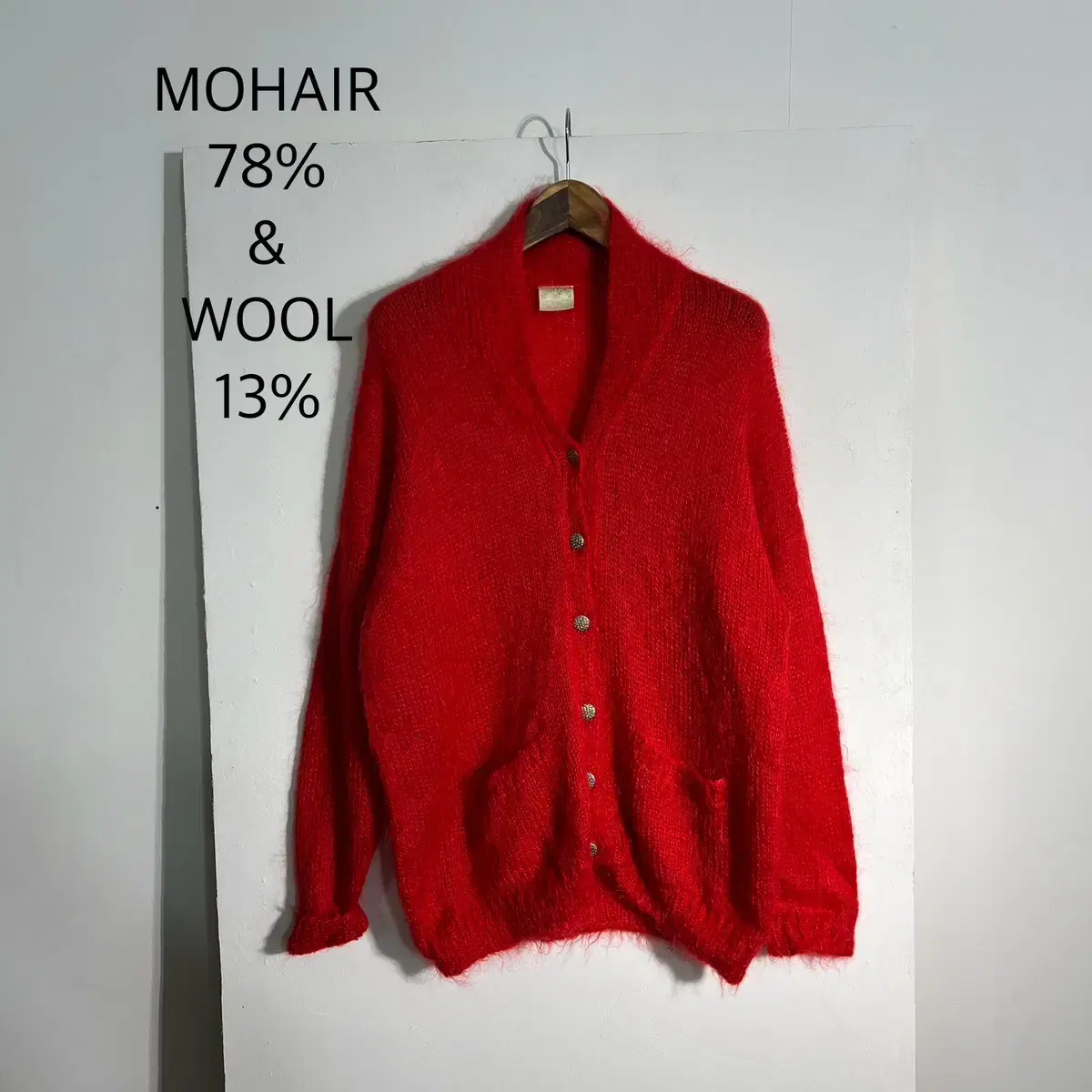 78% Mohair13% Wool13% Cardigan Scotland