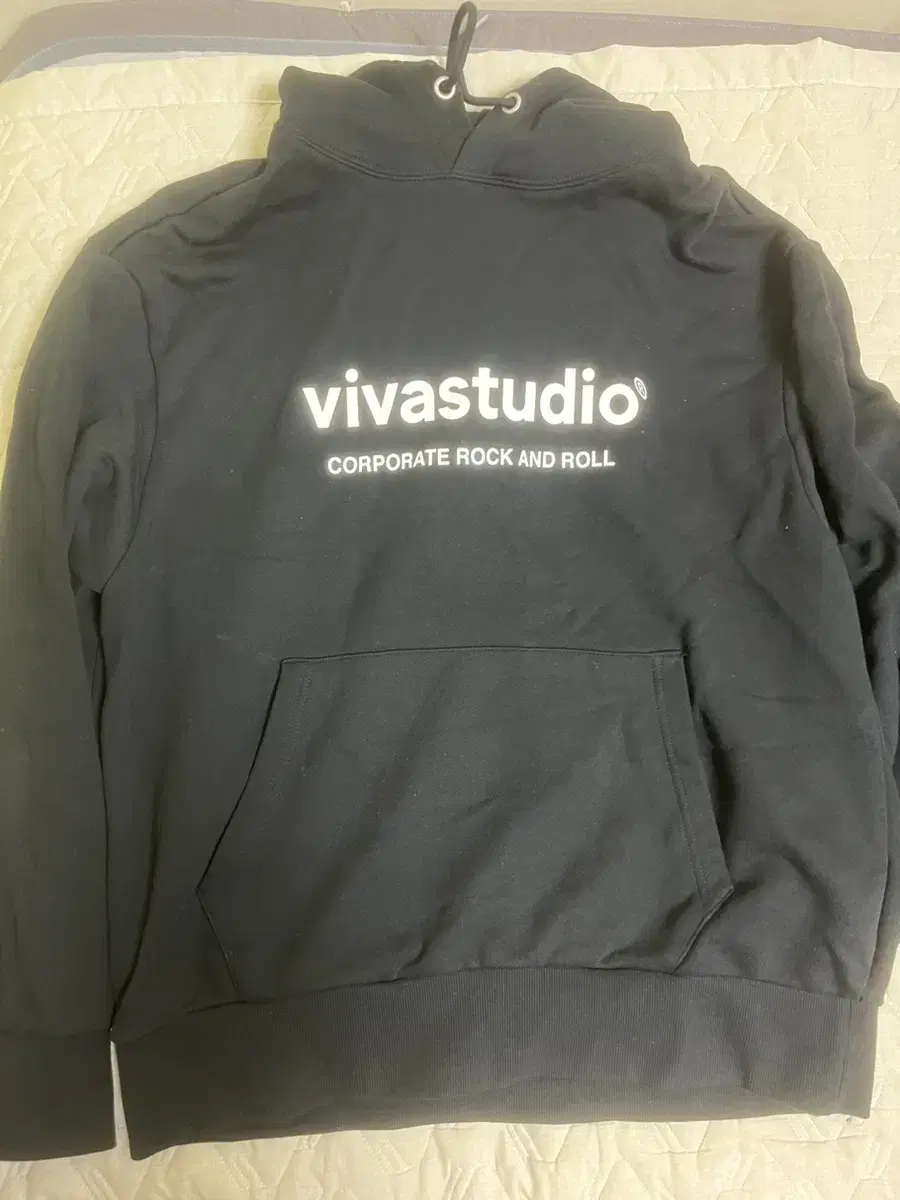 VivaStudio Hoodie