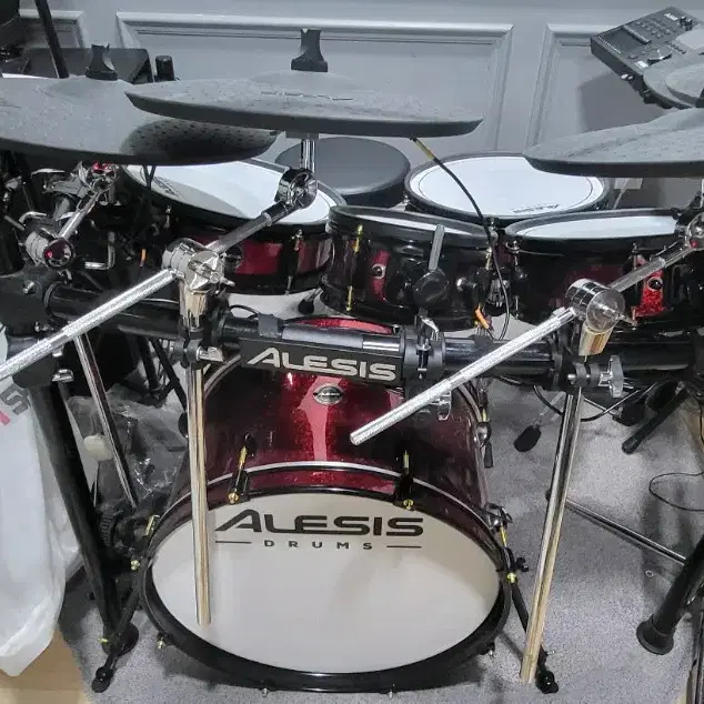 알레시스 스트라이크 전자드럼 Alesis STRIKE PRO SE