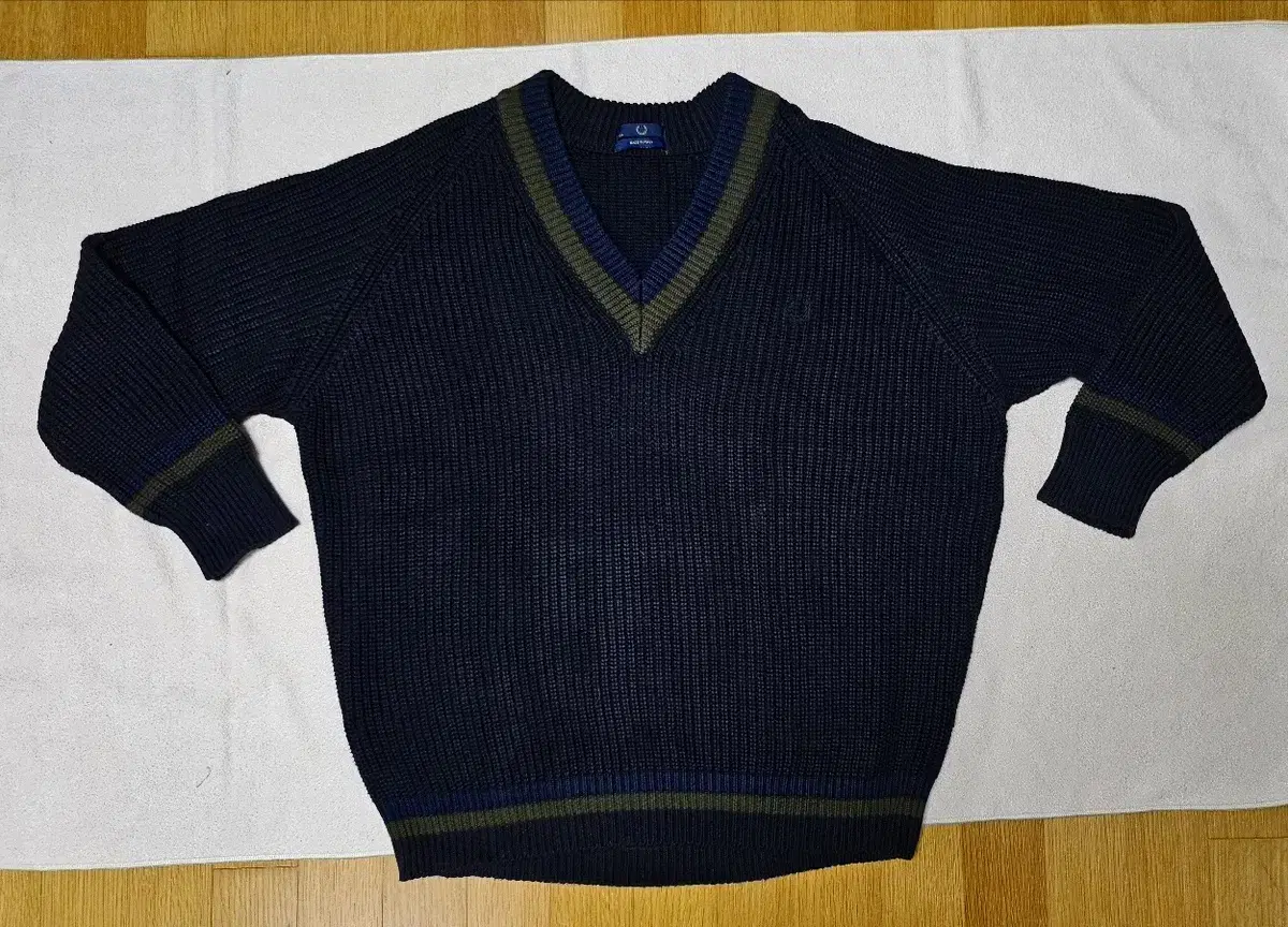 Fred Perry Fred Perry V-neck knit