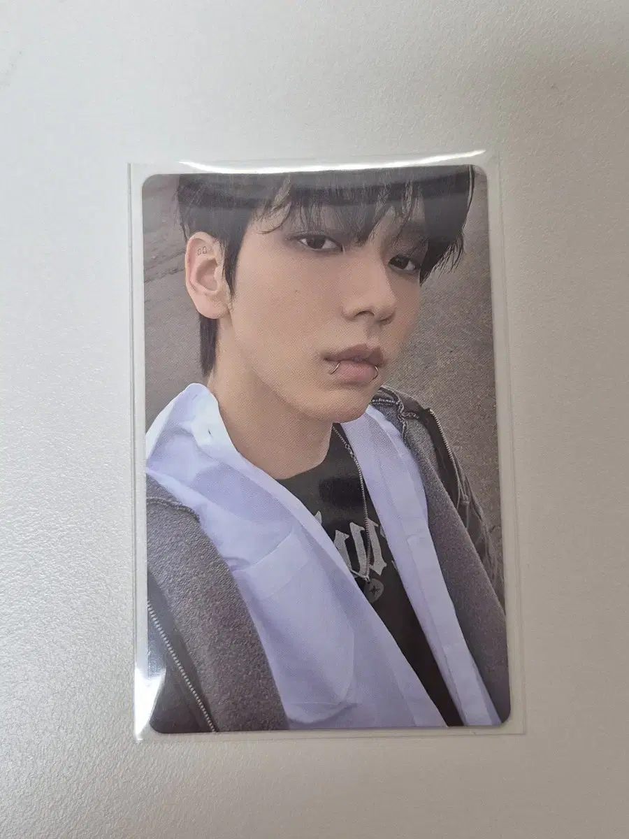 TXT Tomorrow Weeks weverse pre-order benefit soobin photocard WTS