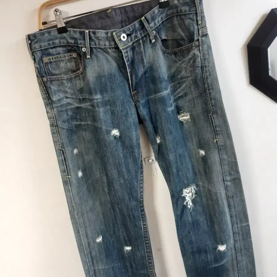 LEVIS(리바이스) 일본판 남성 데님팬츠