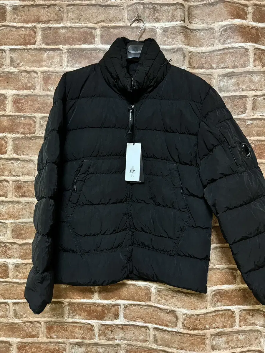 Cp Cp Company 22fw Eco Chrome Down Puffer Jacket Black