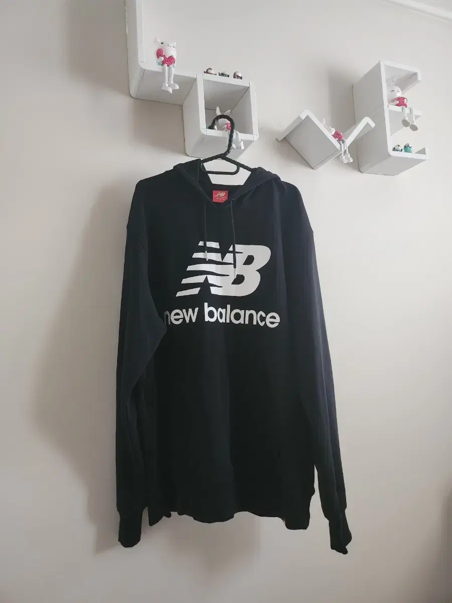 정품 XL새옷 뉴발란스 New Balance 후드티