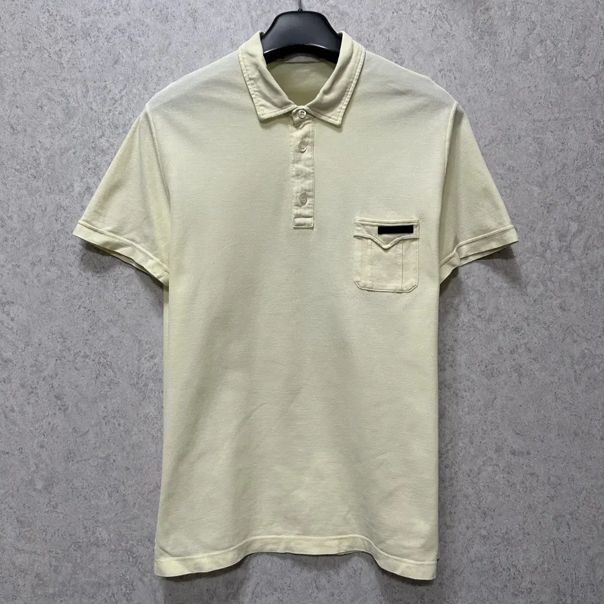 105 Prada Men's Short Sleeve Karati