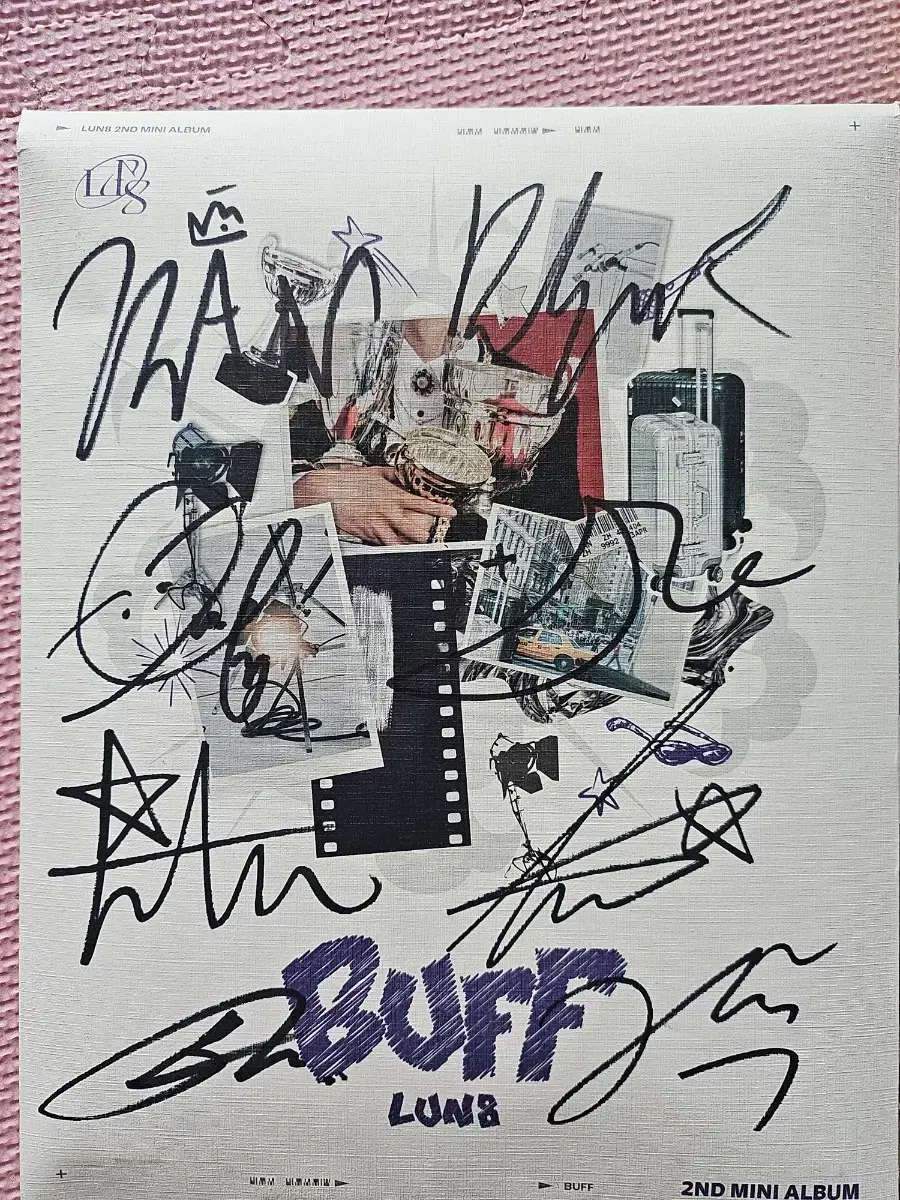 lun8 Bimae Personalized MessageSigned Album