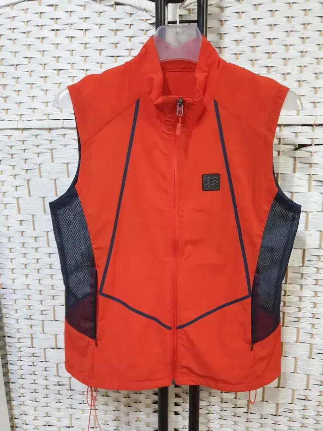 (1689) KOLON SPORT 코오롱스포츠 조끼 100 L 슬림