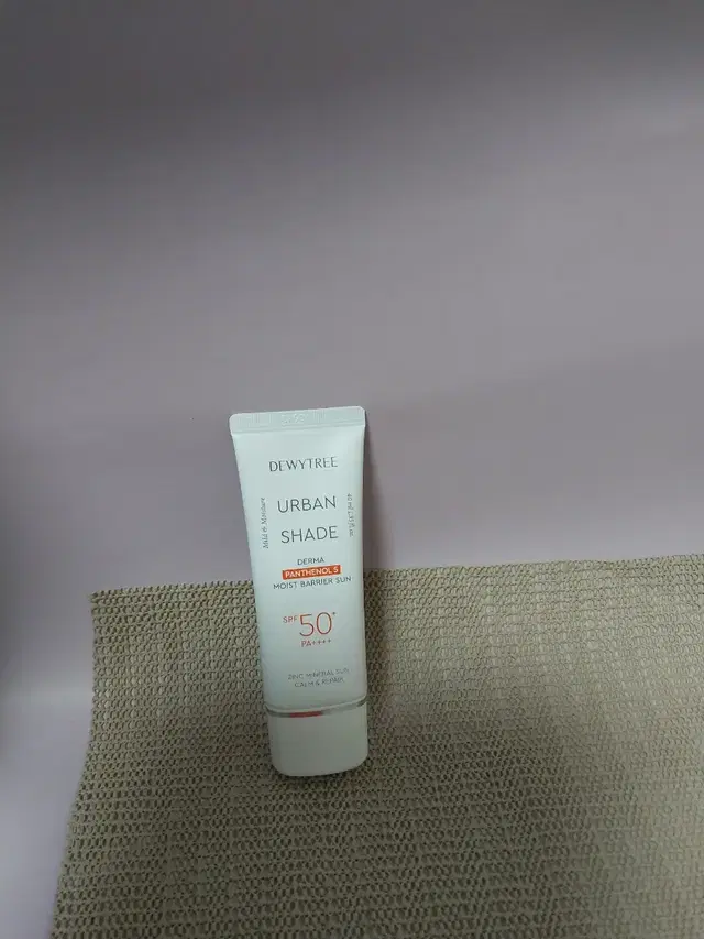 듀이트리 어반 쉐이드 더마 판테놀 5 수분 장벽 선 40ml(SPF50+