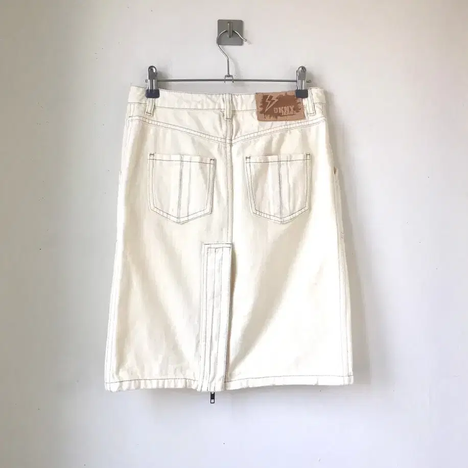 DNKY jeans zipper skirt