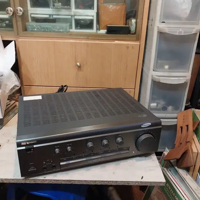 상태 좋은 삼성 르네상스 RS-1100A 인티 앰프